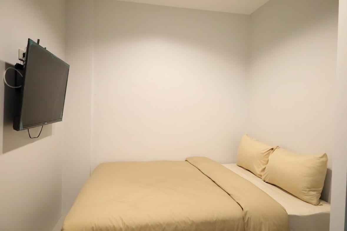 Y House Patongホステル エクステリア 写真